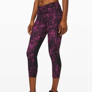 NWT Lululemon Pace Rival Crop 22” Size 6 Black and Pink/Purple